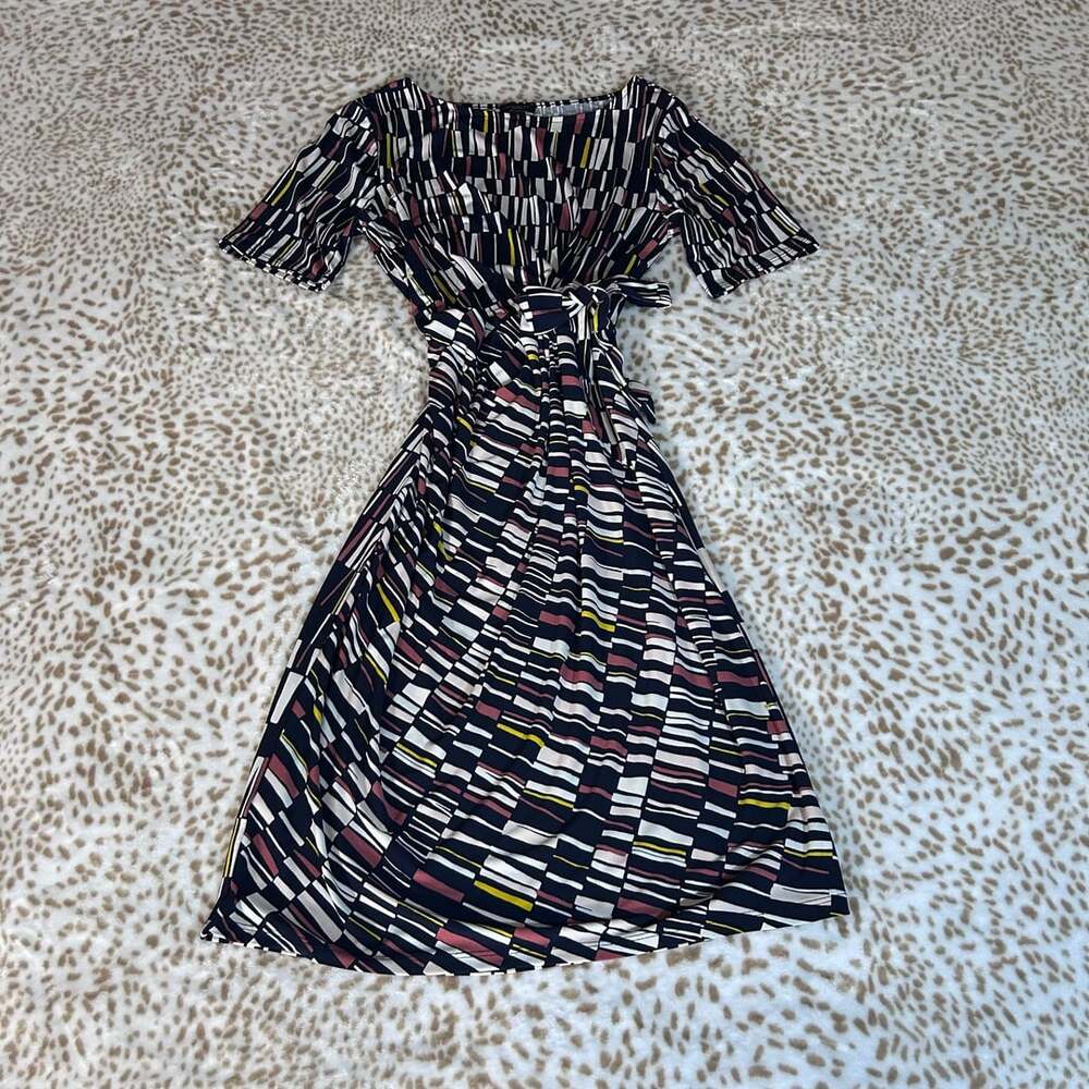 Ann Taylor Factory Dress Size S Geometric Print Tie Waist Midi